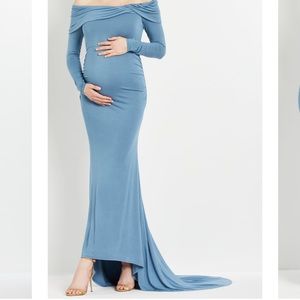 OFF-SHOULDER MATERNITY PHOTOSHOOT GOWN/DRESS